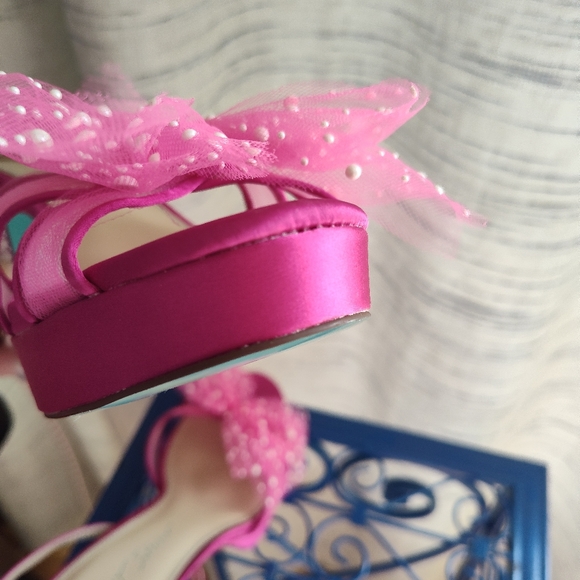 Betsey Johnson Hot Pink Tulle Bow Slingback Heels peep toe - Picture 16 of 16